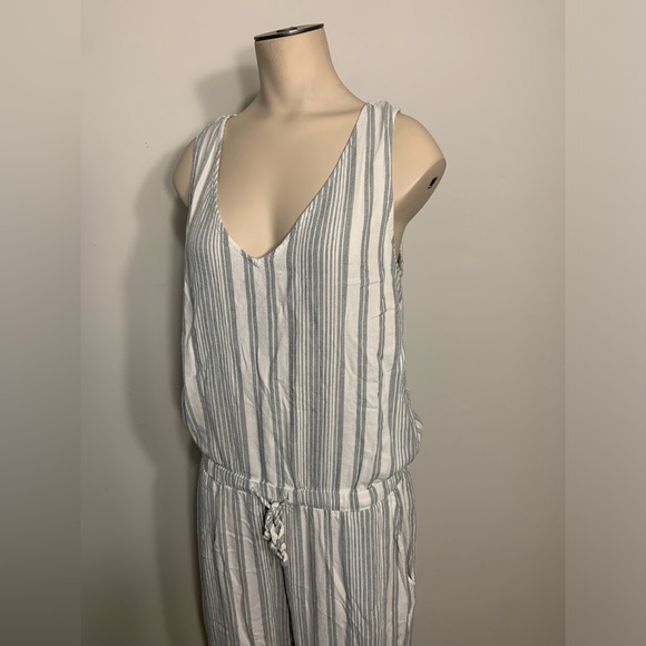 Anthropologie Cloth & Stone • Linen blend stripe jumpsuit - Picture 8 of 9